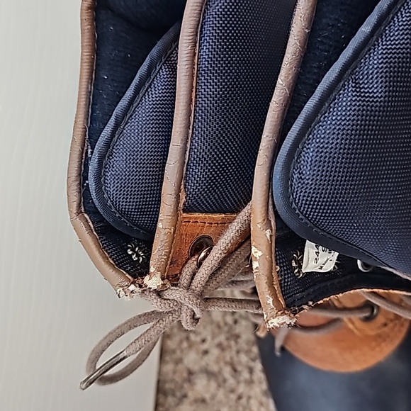 Lands end size 9 boots - Picture 5 of 5